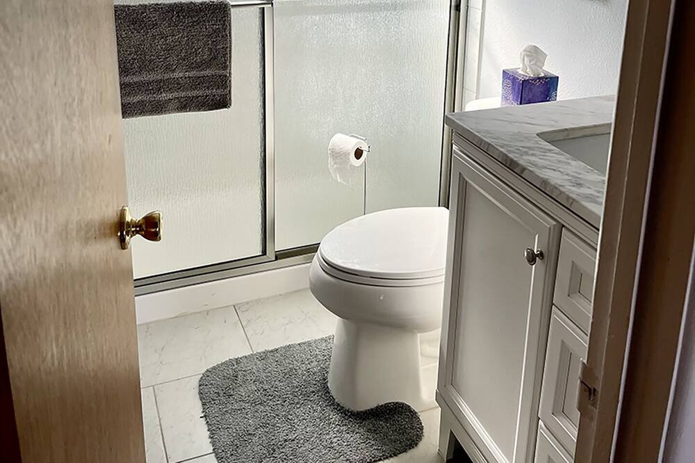 Photo of Bathroom in Fort Sumner