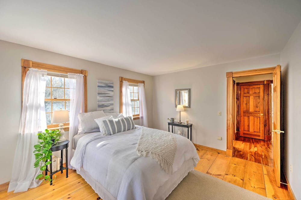 Photo of Bedroom in Jeffersonville