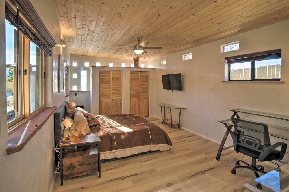 Photo of Others in Taos