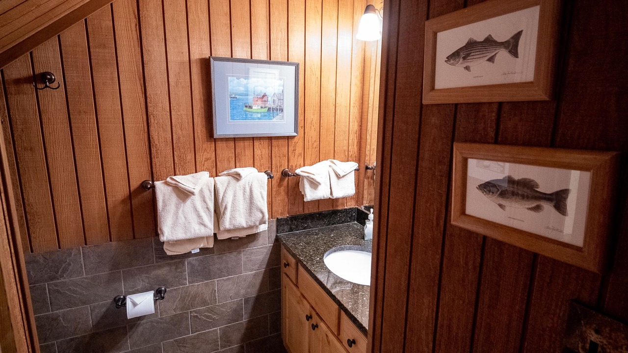 Photo of Bathroom in Tofte
