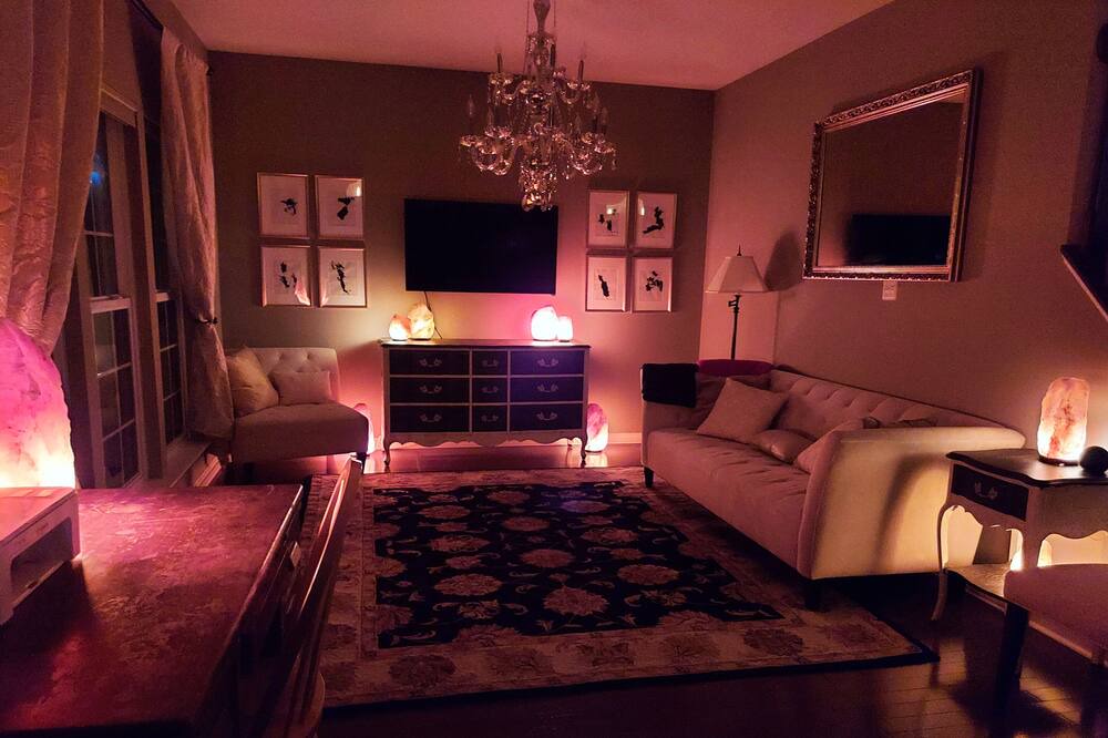 Photo of Livingroom in Culpeper