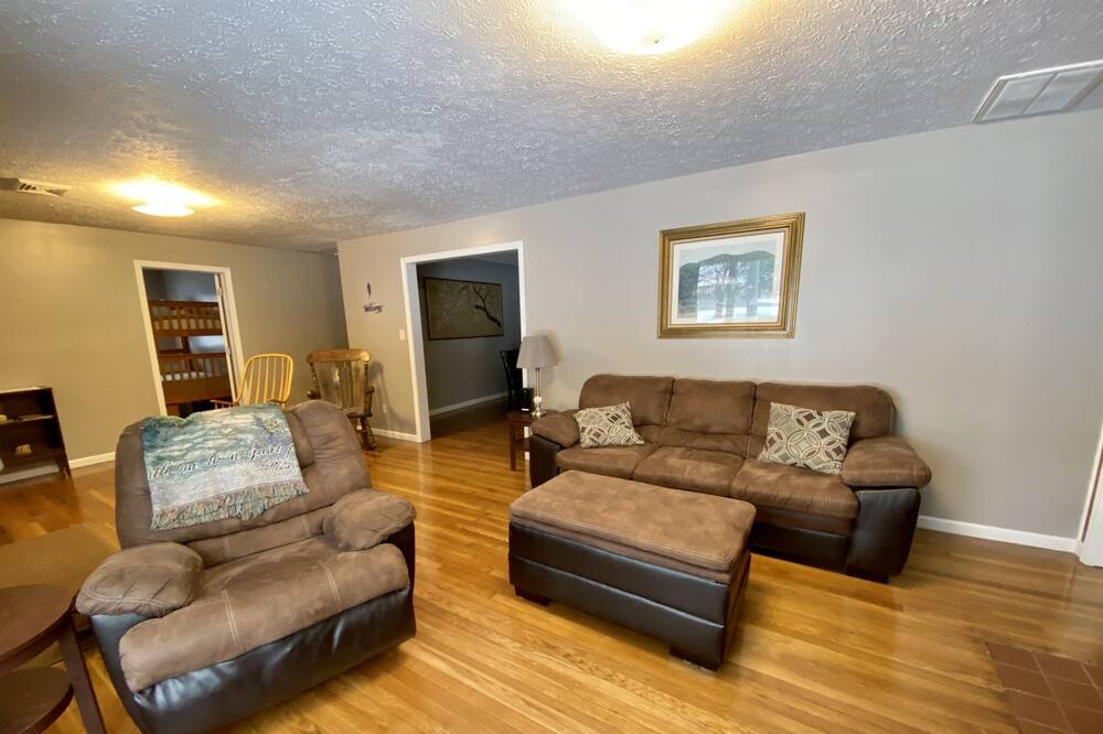 Photo of Livingroom in Gilbert