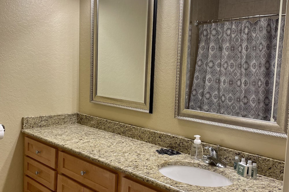 Photo of Bathroom in Birchwood