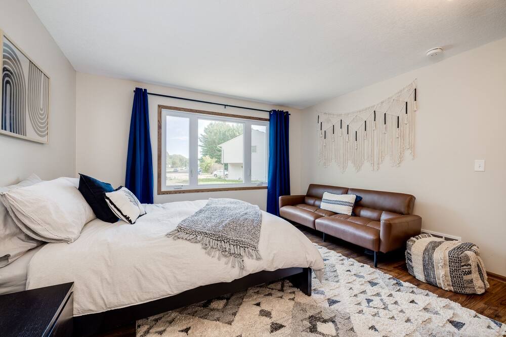 Photo of Bedroom in Inver Grove Heights
