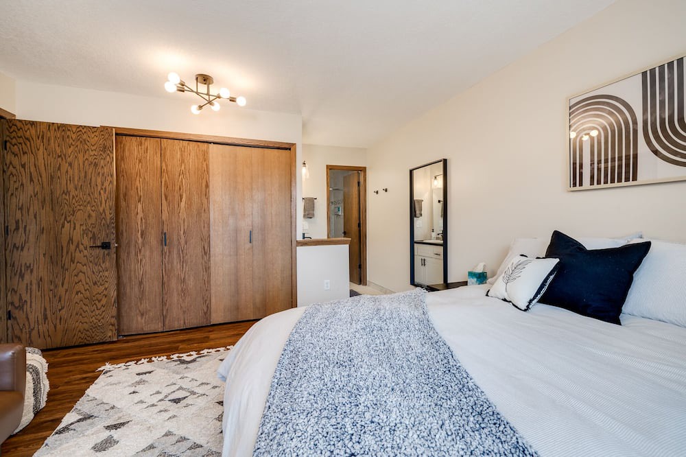 Photo of Bedroom in Inver Grove Heights