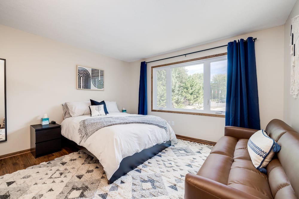 Photo of Bedroom in Inver Grove Heights