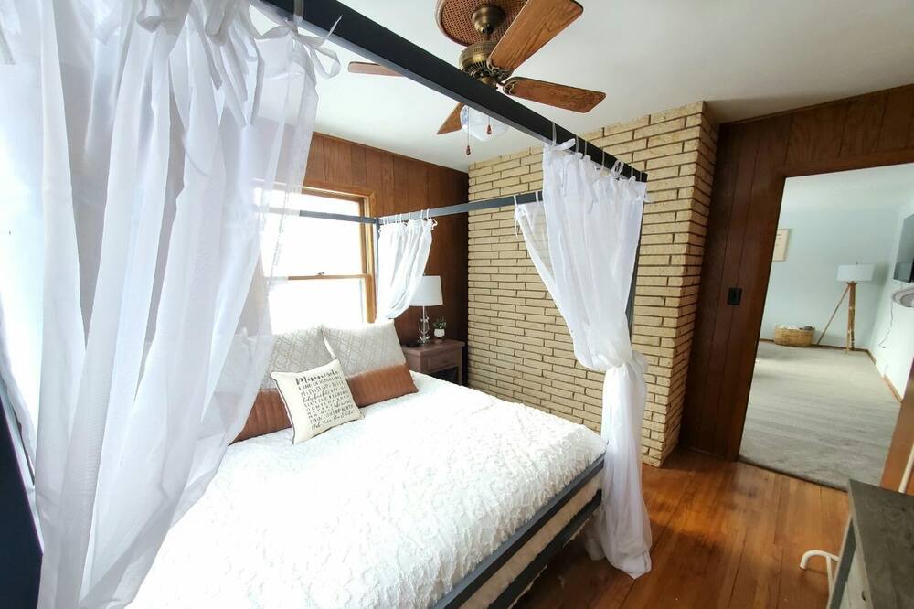 Photo of Bedroom in St. Paul