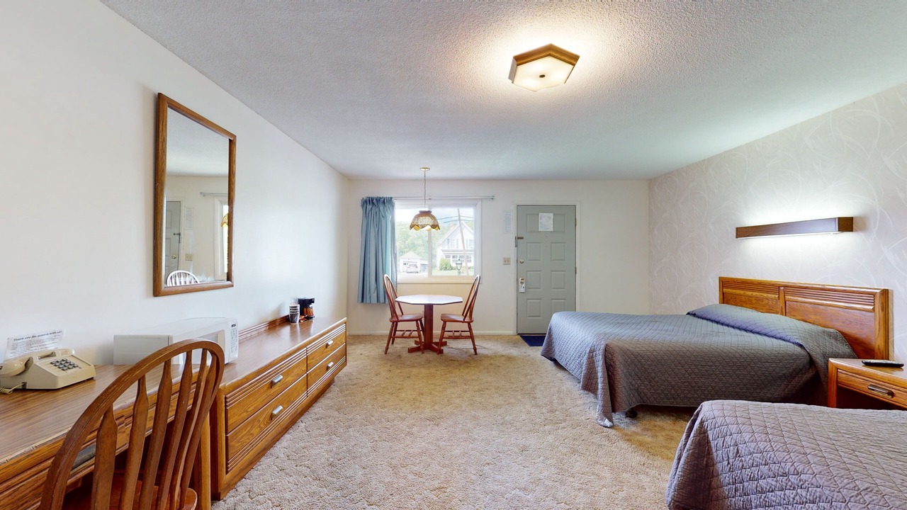 Photo of Bedroom in North Lake George