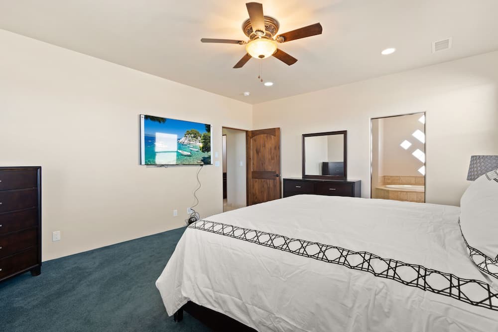Photo of Bedroom in Westside