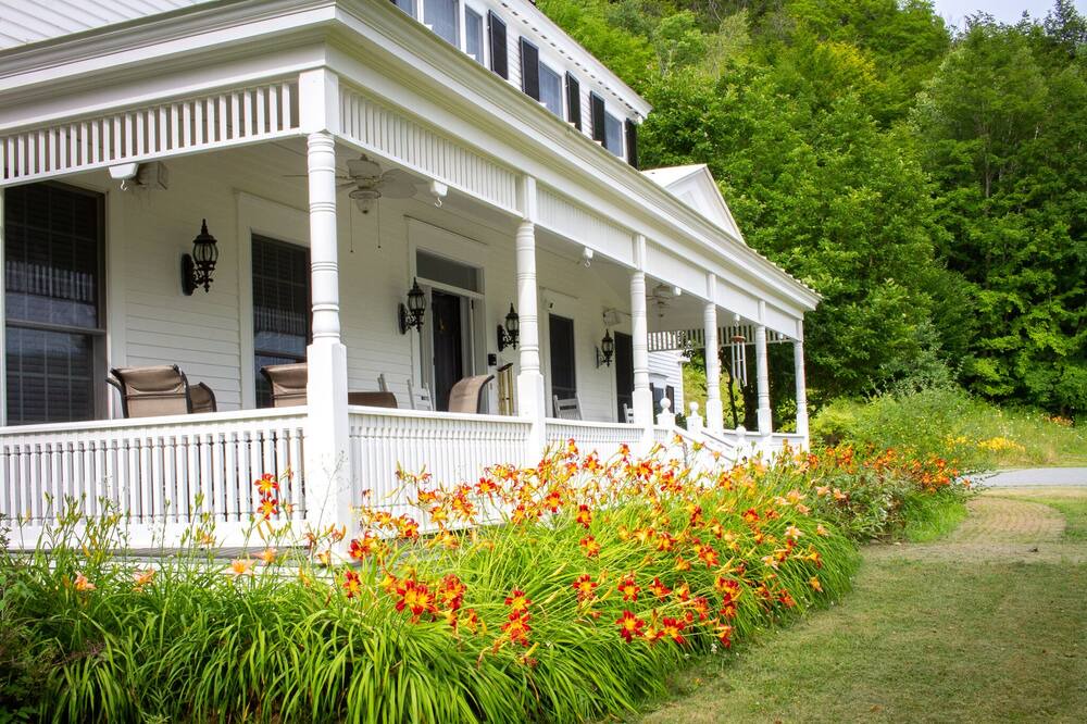 Photo of Outdoor in Woodstock