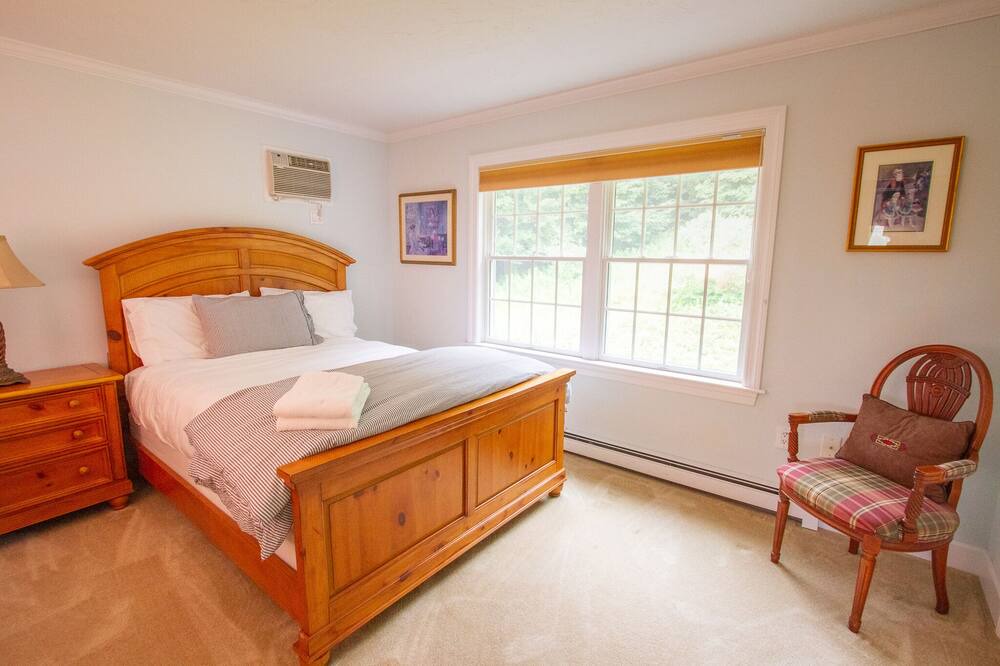 Photo of Bedroom in Woodstock