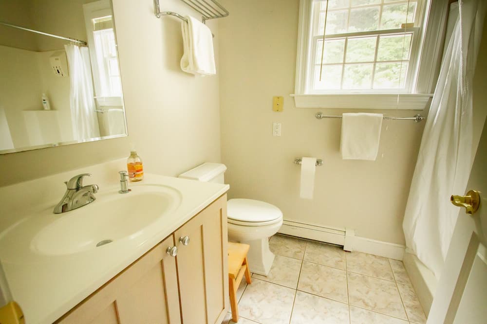 Photo of Bathroom in Woodstock