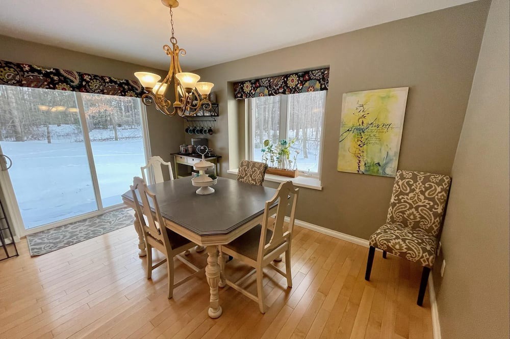 Photo of Livingroom in Suamico
