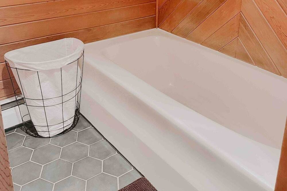 Photo of Bathroom in Hudson