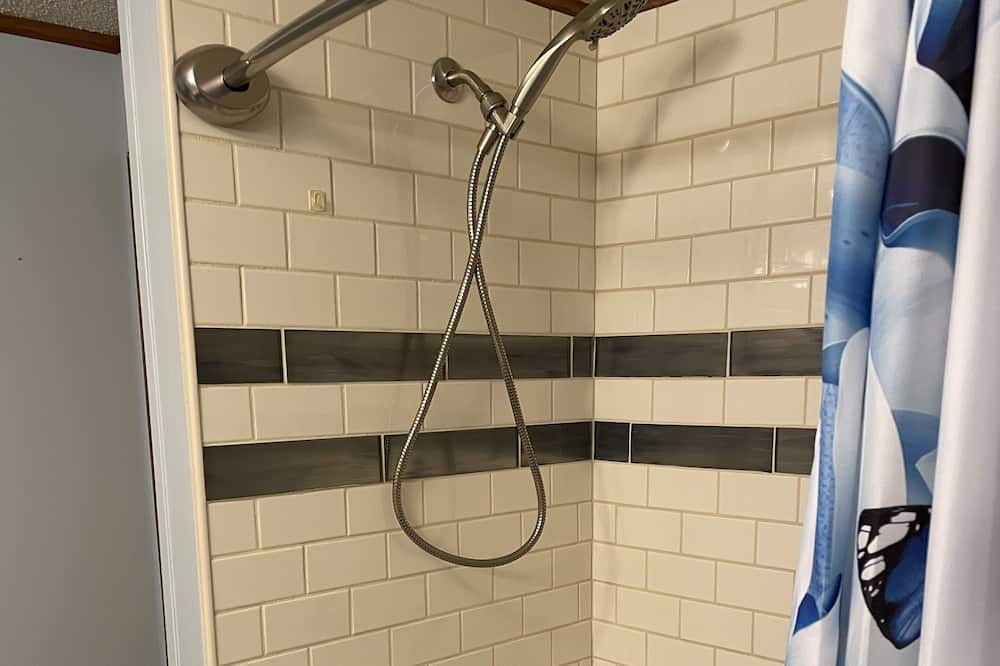 Photo of Bathroom in Alamosa