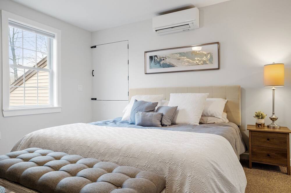 Photo of Bedroom in Meredith