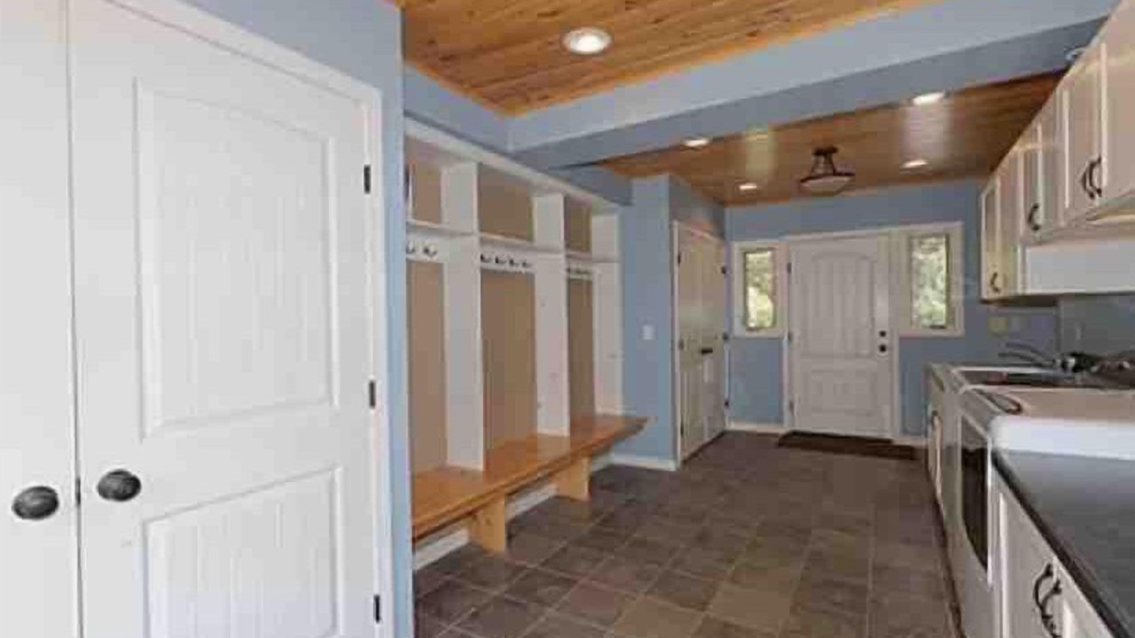 Photo of Kitchen in Schroon Lake
