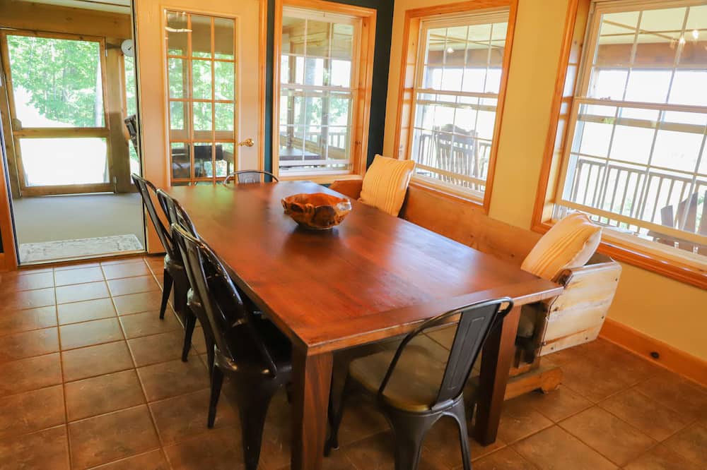 Photo of Kitchen in Lancaster