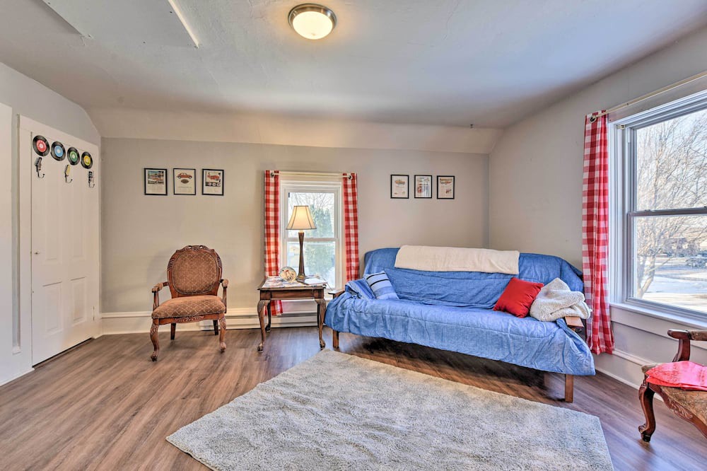 Photo of Livingroom in Menomonie