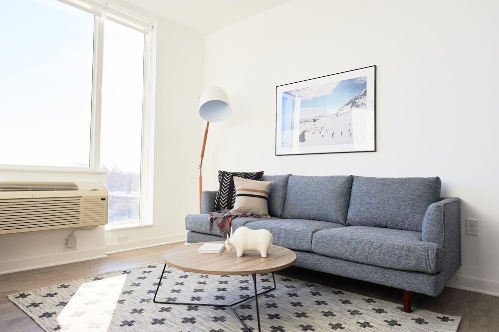 Photo of Livingroom in Whittier