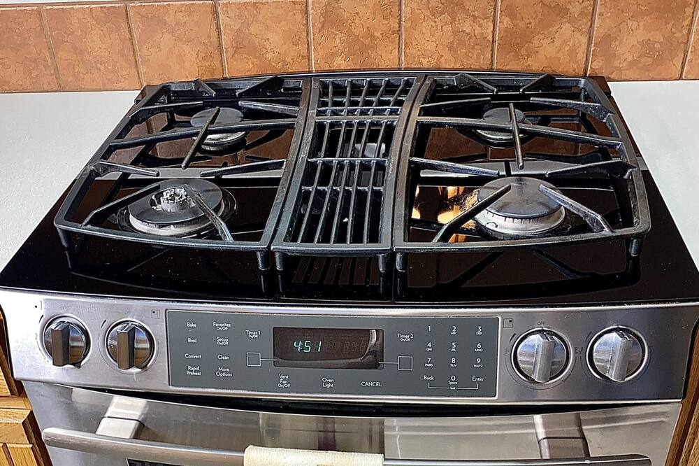 Photo of Kitchen in Red River