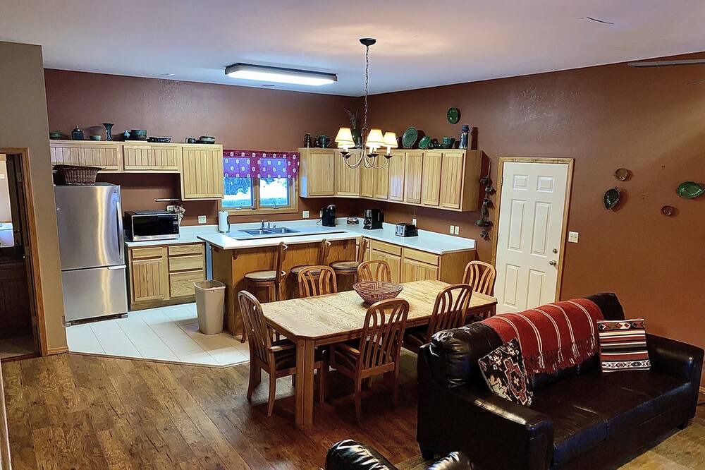 Photo of Livingroom in Red River