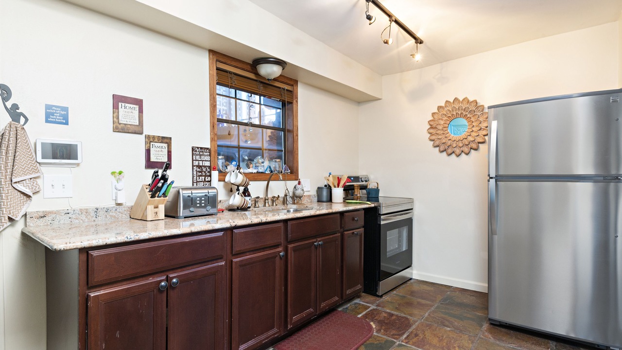 Photo of Kitchen in Canoncito
