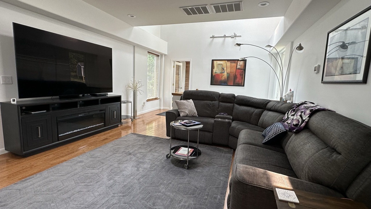 Photo of Livingroom in Ridgeway