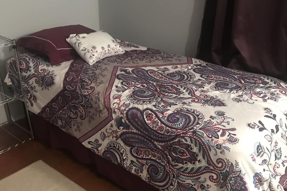 Photo of Bedroom in North Lake George