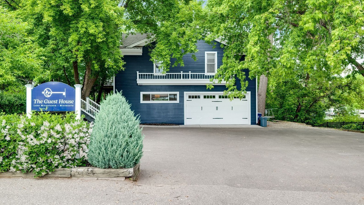 Photo of Outdoor in Excelsior