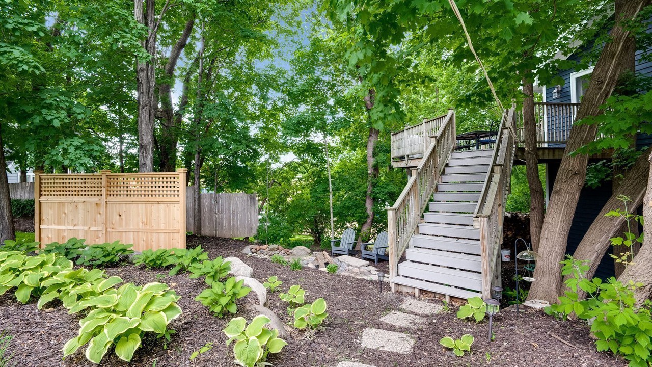 Photo of Outdoor in Excelsior