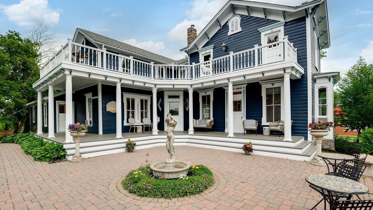 Photo of Outdoor in Excelsior