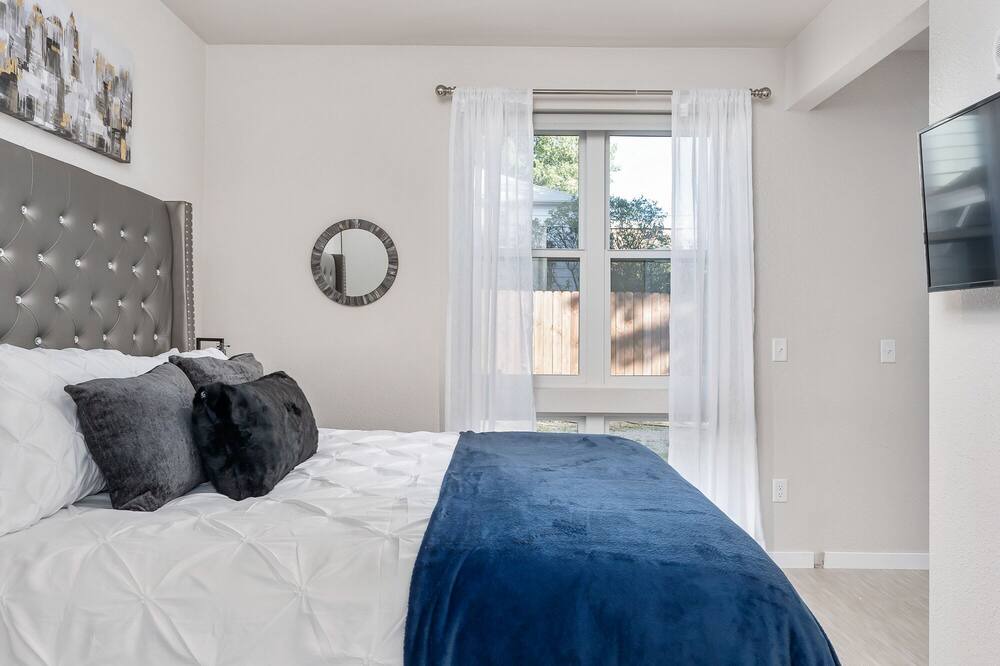Photo of Bedroom in Kingfield