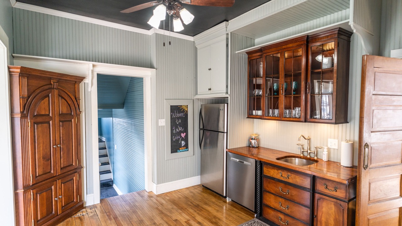 Photo of Kitchen in Lake City