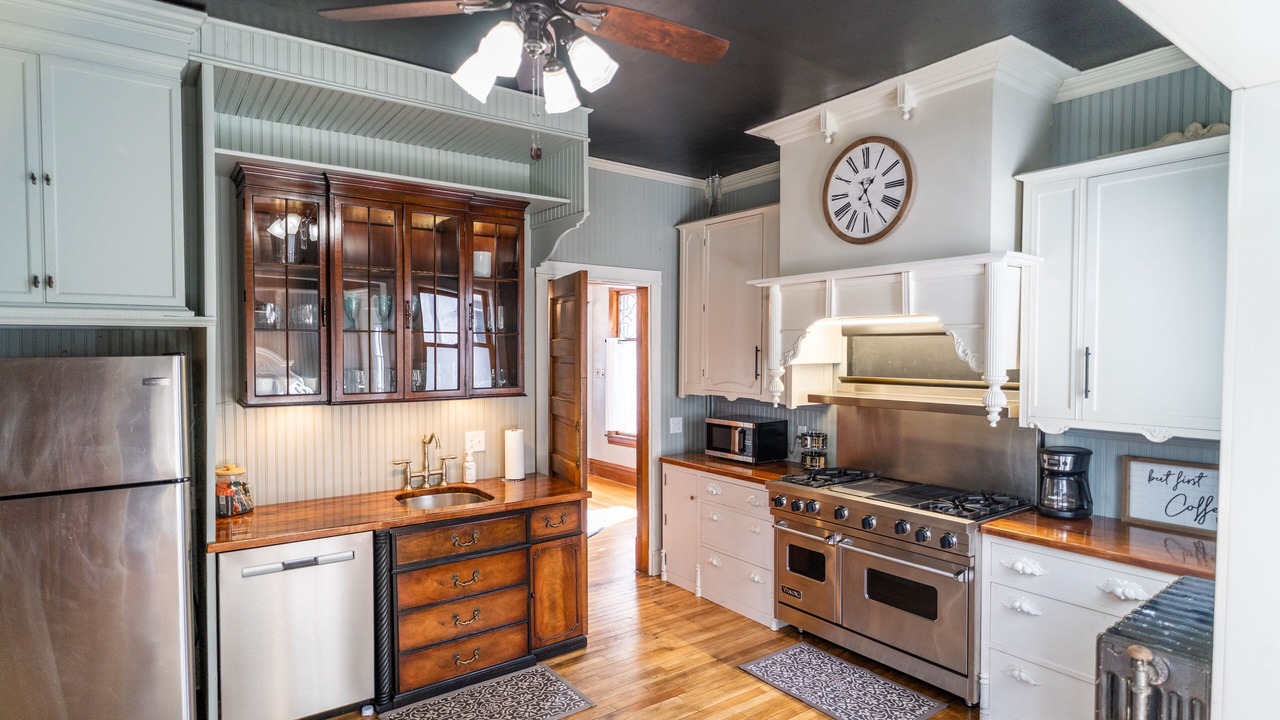 Photo of Kitchen in Lake City