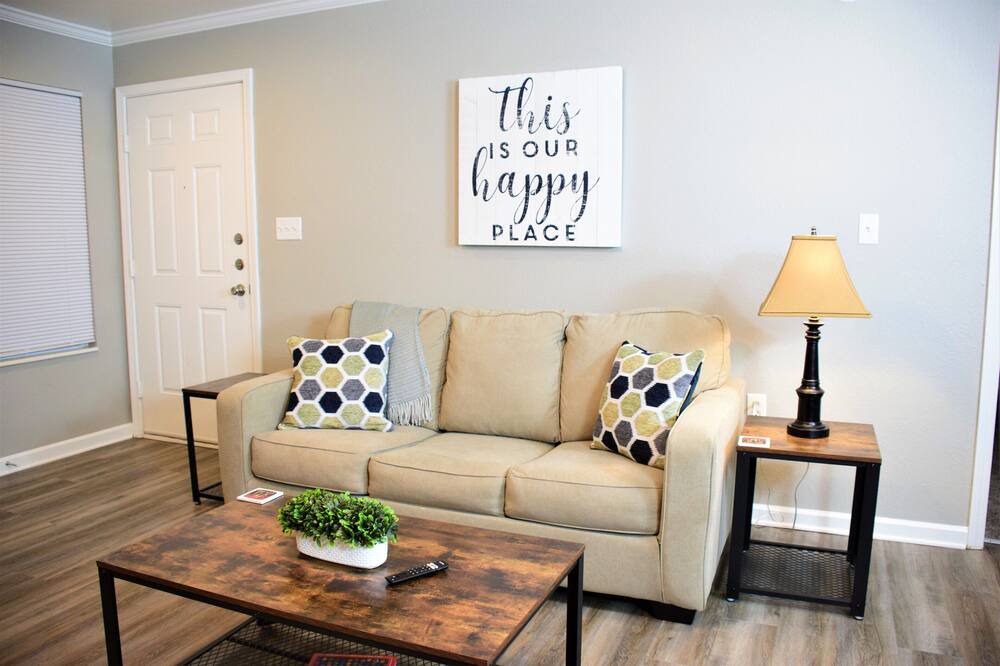 Photo of Livingroom in Cabot