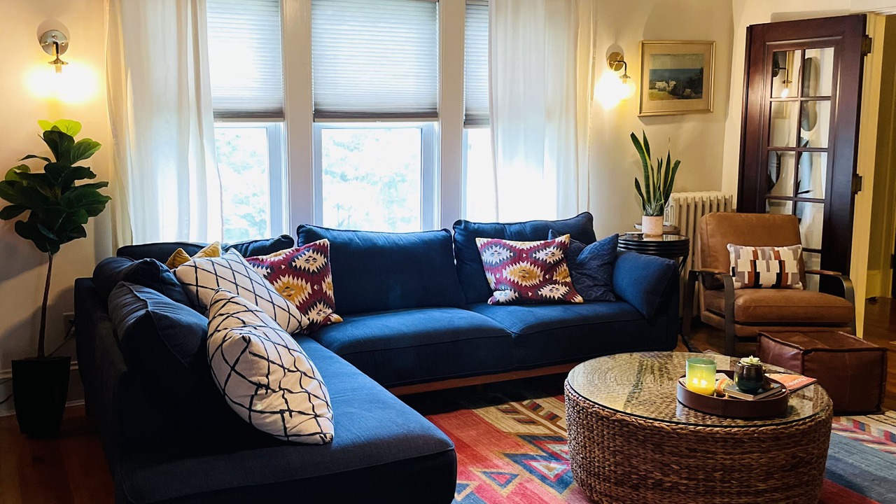 Photo of Livingroom in Salisbury Street