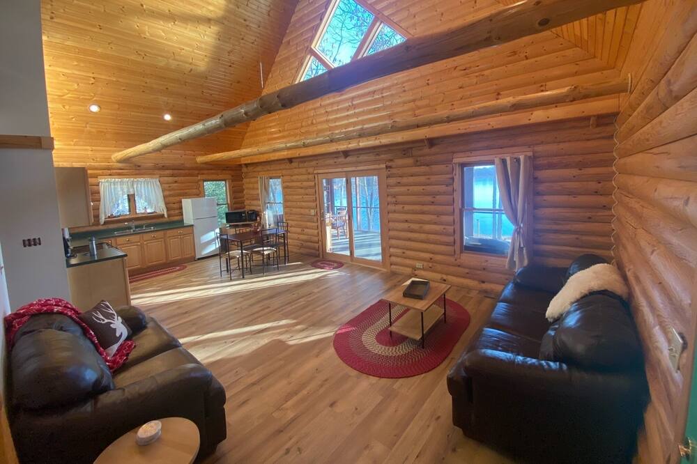 Photo of Livingroom in Chetek
