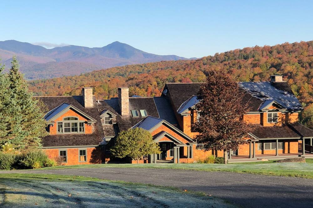 Photo of Others in Stowe Hollow