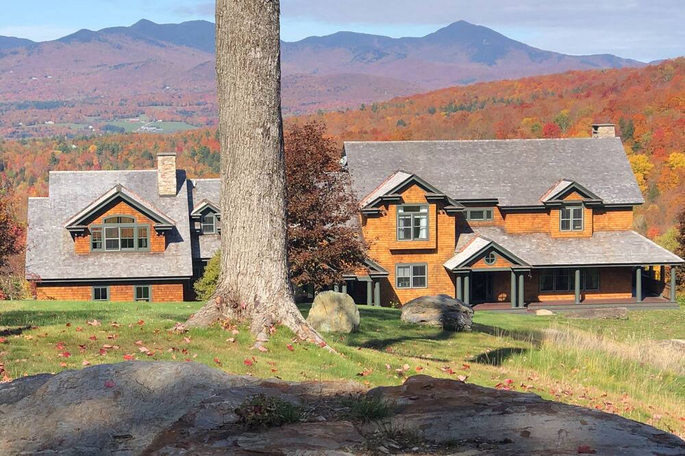 Photo of Others in Stowe Hollow