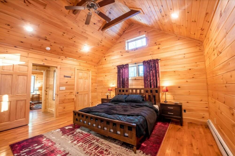Photo of Bedroom in Jay