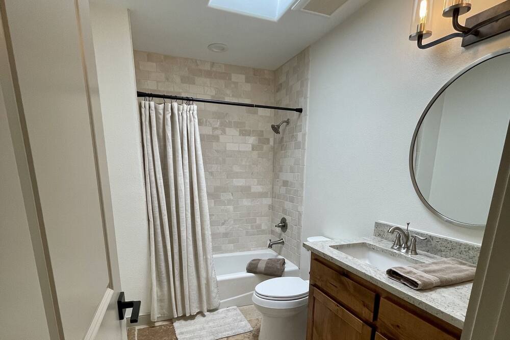 Photo of Bathroom in Placitas