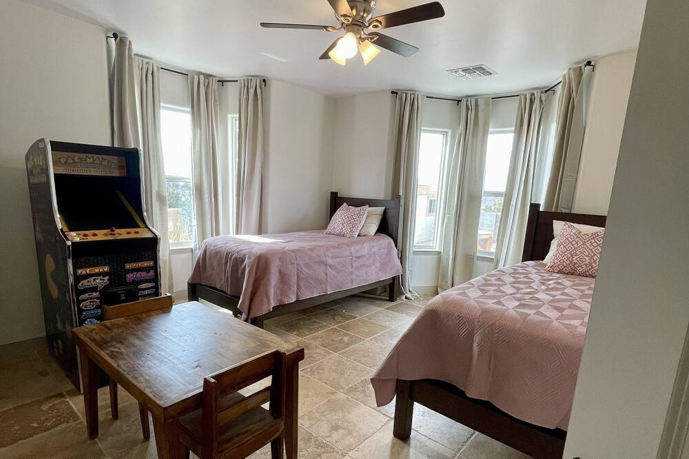 Photo of Bedroom in Placitas
