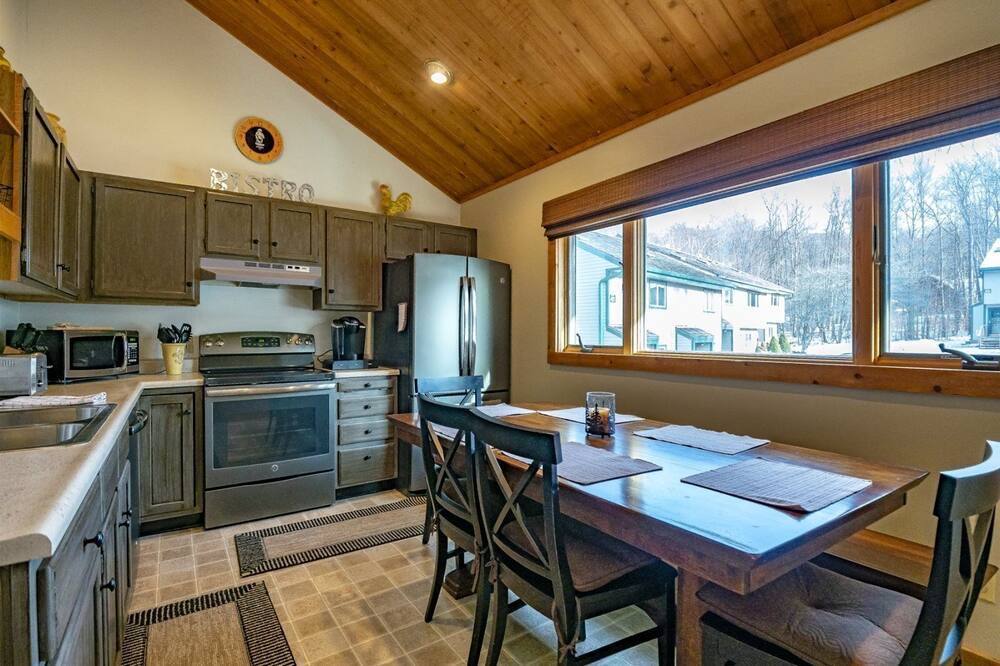 Photo of Kitchen in Timberline