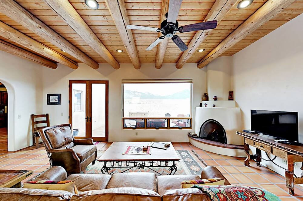 Photo of Others in Taos