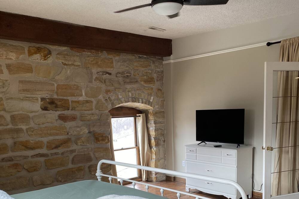 Photo of Bedroom in Jordan