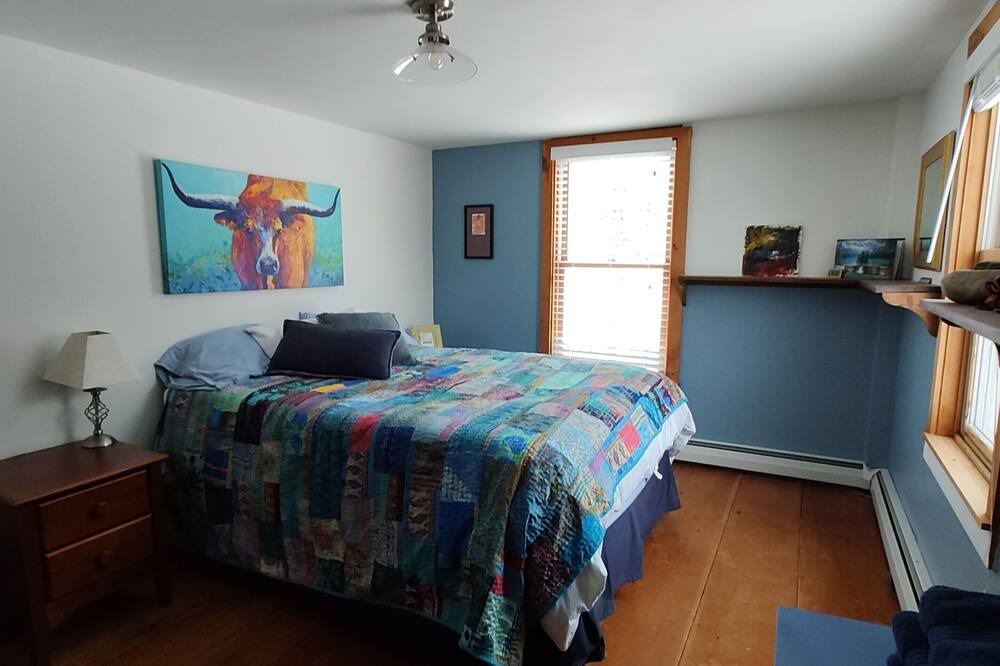 Photo of Bedroom in Chittenden County