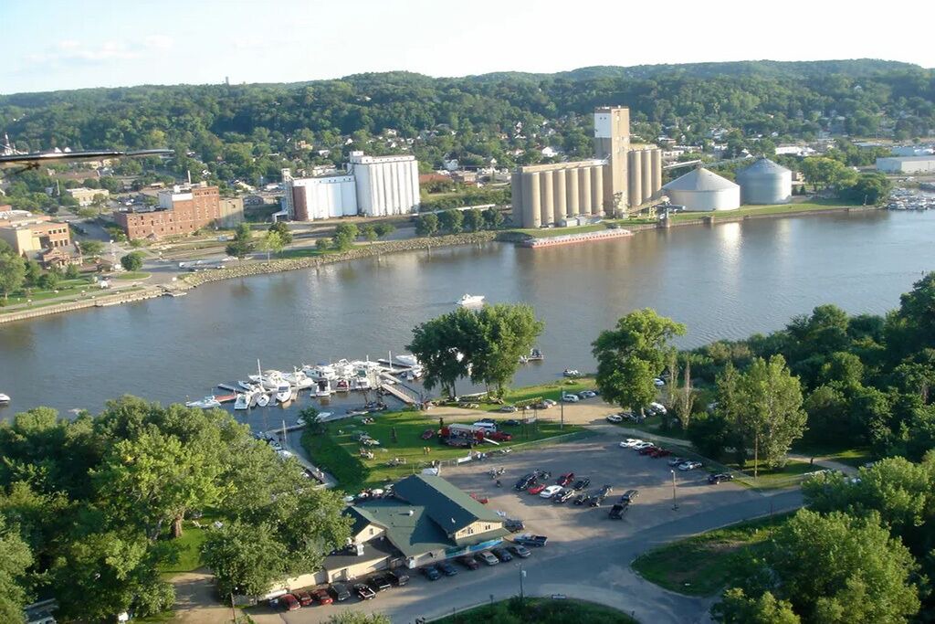 Photo of Outdoor in Hager City