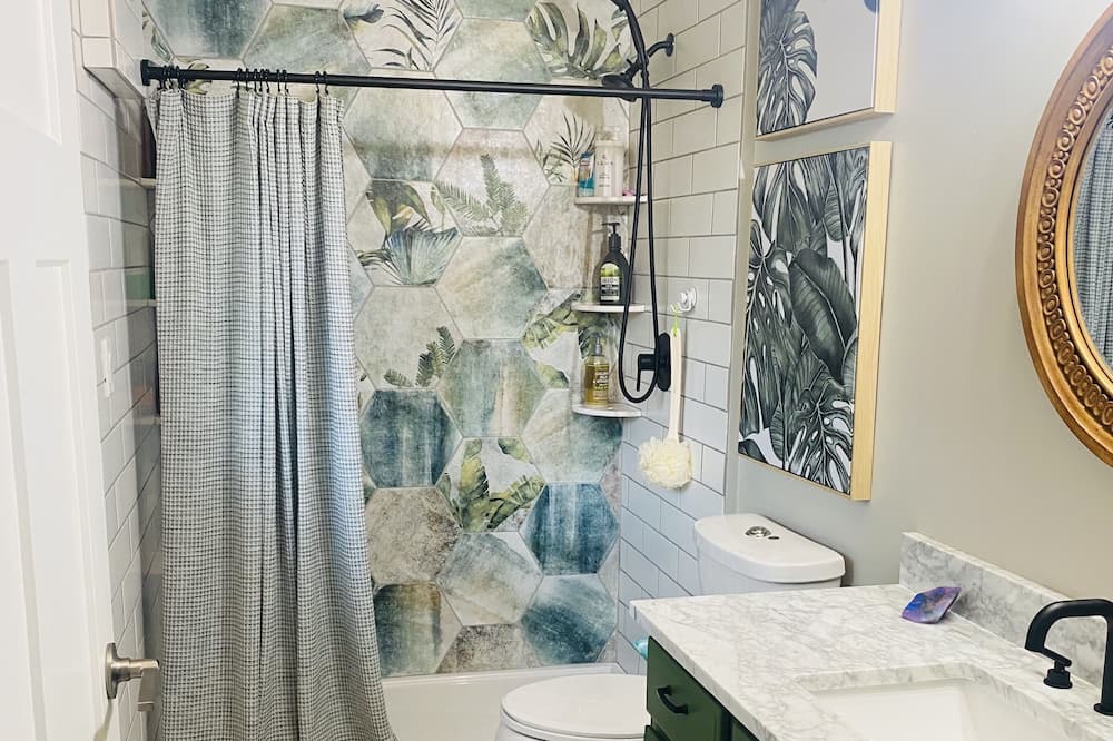 Photo of Bathroom in Osseo