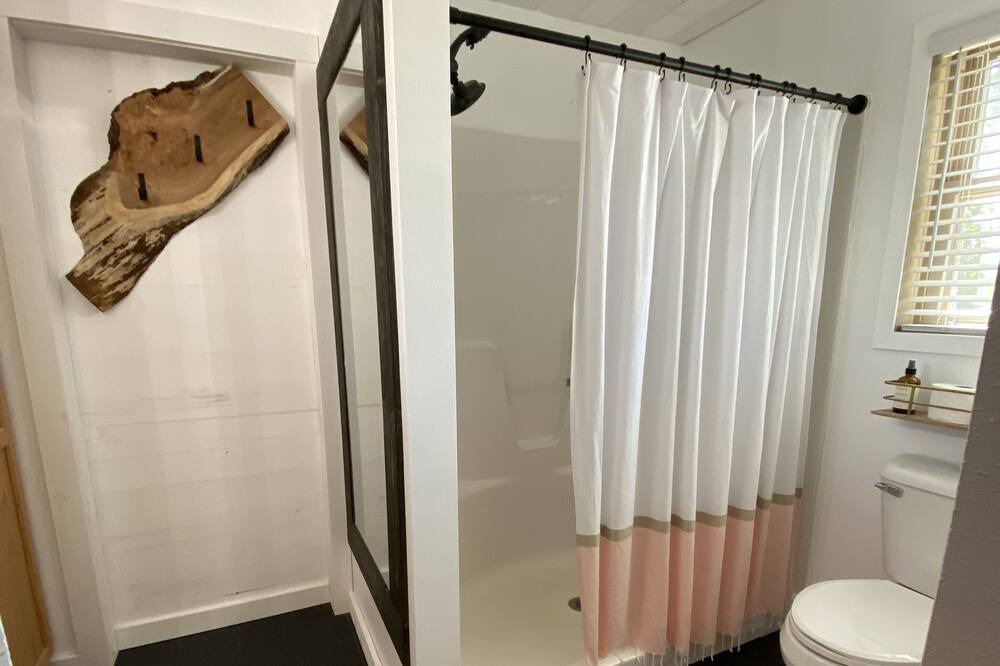 Photo of Bathroom in Osseo